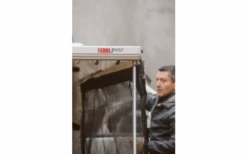 Fiamma F45s 260 Markise Für Rechtslenker VW T5/T6 Multivan/Transporter Tuchfarbe Royal Grey 260 Cm Gehäusefarbe Titanium -Camping im Freien 814955 5295251